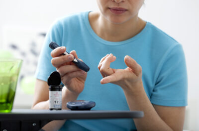 TEST FOR DIABETES, WOMAN