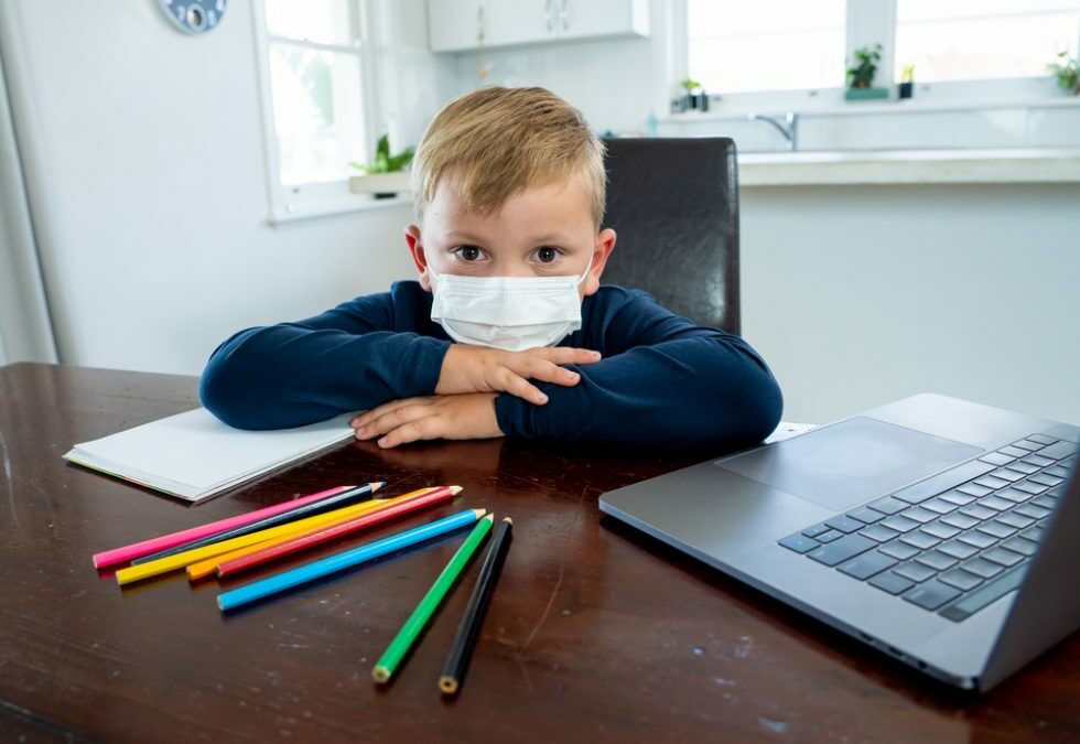 Vuelta a clases: qué hacer si su hijo contrae COVID-19